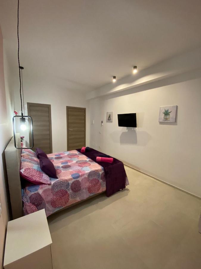 Viole Di Mare Guest House San Leone Kültér fotó